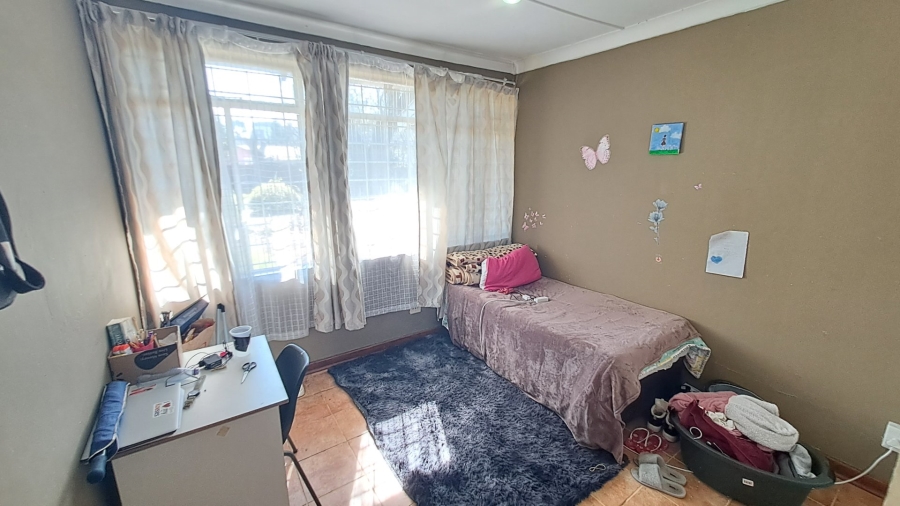 16 Bedroom Property for Sale in Universitas Free State